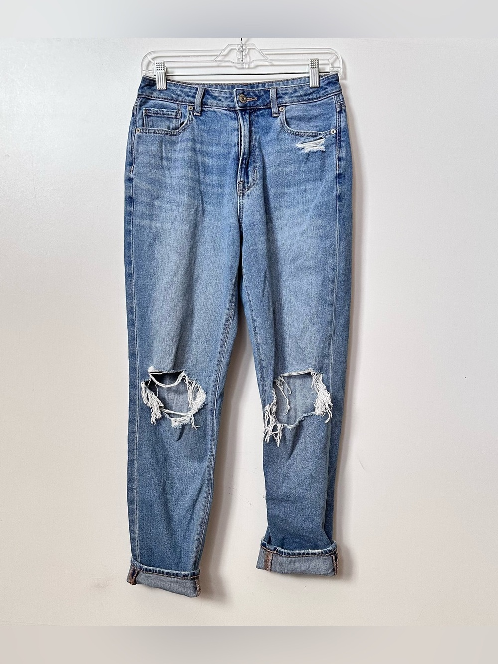 American Eagle Mom Jean Ripped Size 4 - Picture 7 of 8